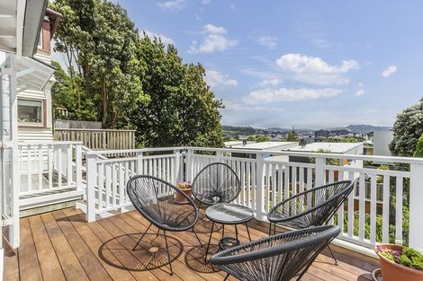 Photo of property in 25 Lawrence Street, Newtown, Wellington, 6021