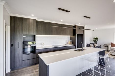 Photo of property in 15 Arihi Crescent, Frimley, Hastings, 4120