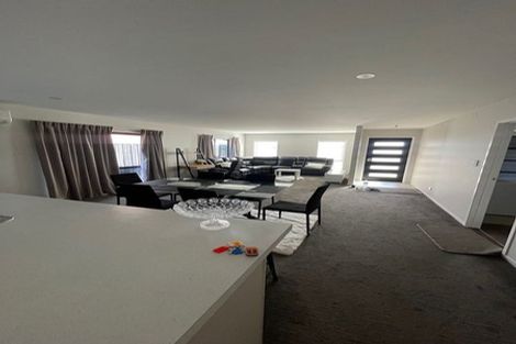 Photo of property in 16 Hannington Way, Rolleston, 7615