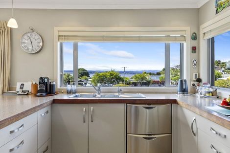 Photo of property in 19 Kinder Street, Acacia Bay, Taupo, 3330