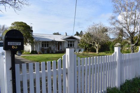 Photo of property in 63 Park Road, Carterton, 5713