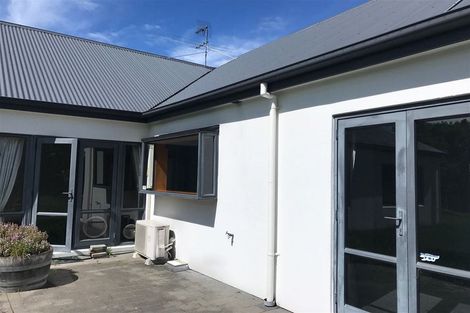 Photo of property in 16 Buckleys Road, Rangiora, 7400