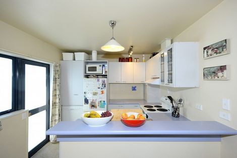 Photo of property in 2/109 Lincoln Road, Addington, Christchurch, 8024