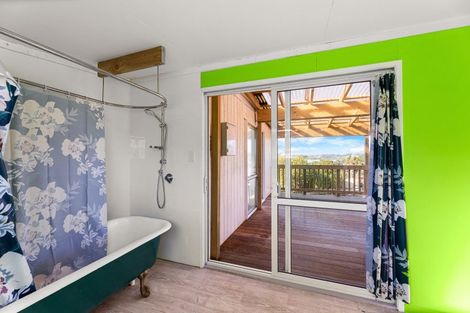 Photo of property in 54a Mclarin Road, Glenbrook, 2681