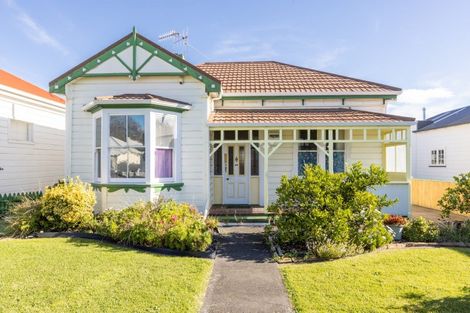 Photo of property in 143 Wellesley Road, Napier South, Napier, 4110