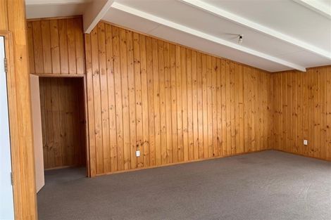 Photo of property in 8 Kauri Crescent, Snells Beach, 0920