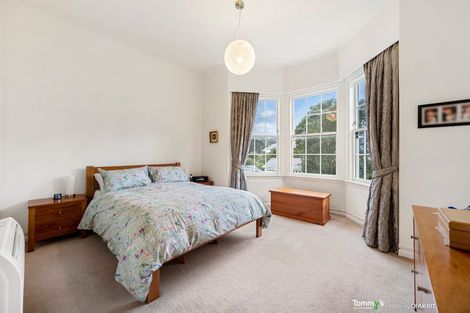 Photo of property in 11 Dee Street, Island Bay, Wellington, 6023