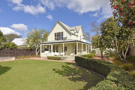Photo of property in 68 Englefield Road, Northwood, Christchurch, 8051