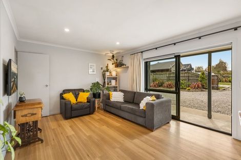Photo of property in 135 Main Road, Luggate, Cromwell, 9383