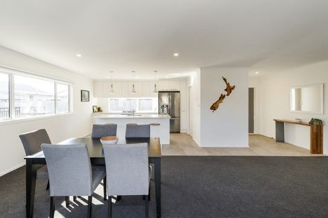 Photo of property in 98 Ferguson Street, West End, Palmerston North, 4412