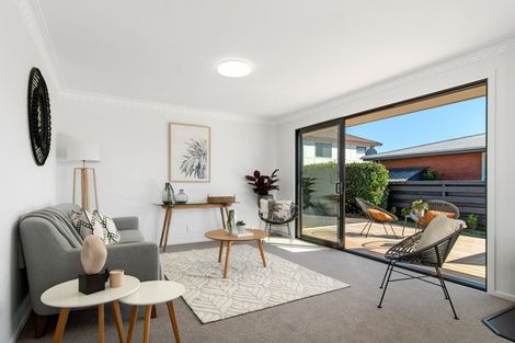 Photo of property in 25 Whitaker Street, Otumoetai, Tauranga, 3110