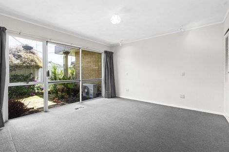 Photo of property in 114 Totara Drive, Pukete, Hamilton, 3200