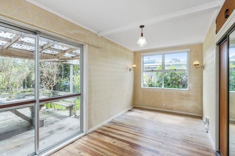 Photo of property in 15 Glen Road, Raumati South, Paraparaumu, 5032