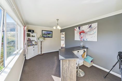 Photo of property in 10 Petticoat Lane, Doyleston, 7682