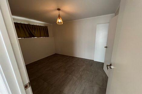 Photo of property in 3 Kerria Place, Sunnynook, Auckland, 0620