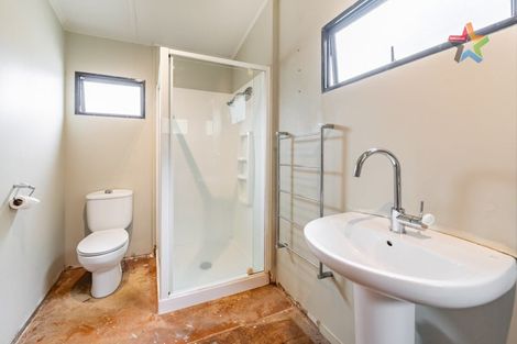 Photo of property in 18 Forest Road, Raumati South, Paraparaumu, 5032