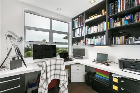 Photo of property in 220 Tirohanga Road, North Taieri, Mosgiel, 9092