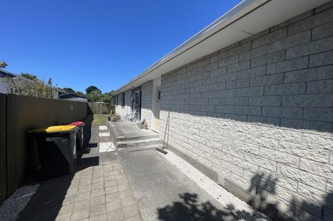 Photo of property in 1/35 Estuary Road, New Brighton, Christchurch, 8061