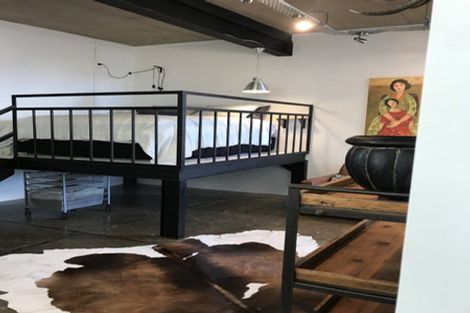 Photo of property in 30 Brougham Street, Mount Victoria, Wellington, 6011