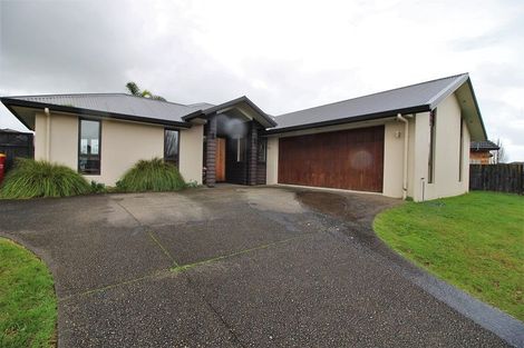 Photo of property in 99 Saint James Drive, Huntington, Hamilton, 3210