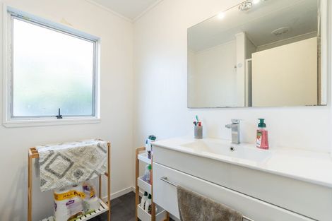 Photo of property in 34a Geraldine Crescent, Cloverlea, Palmerston North, 4412