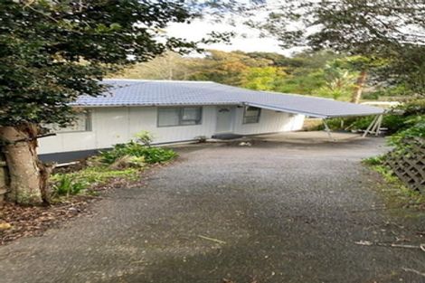 Photo of property in 1040 East Coast Road, Fairview Heights, Auckland, 0630