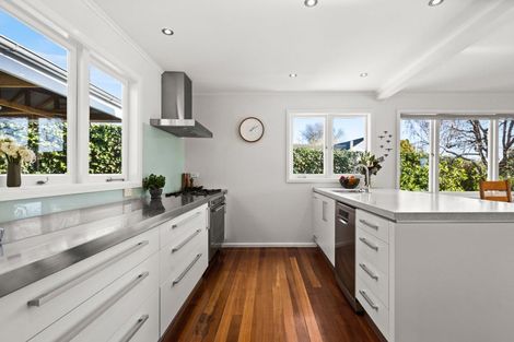 Photo of property in 11 Greenwood Road, Havelock North, 4130