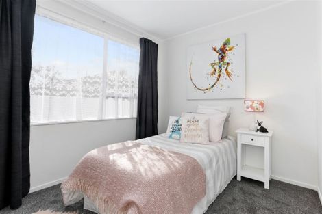 Photo of property in 33 Childers Road, Ranui, Auckland, 0612