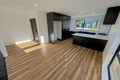 Photo of property in 22 Crossley Avenue, Woodend, 7610