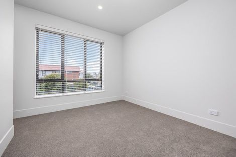 Photo of property in 7e Treasury Place, Onehunga, Auckland, 1061