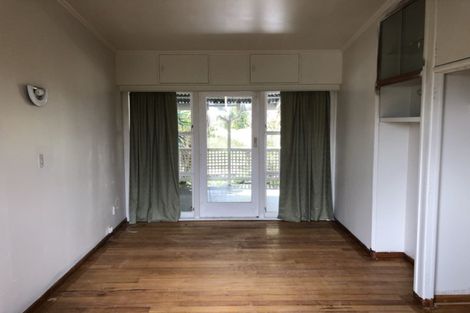 Photo of property in 64 Don Buck Road, Massey, Auckland, 0614