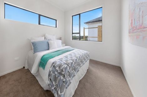 Photo of property in 39 Pakaraka Drive, Papakura, 2110