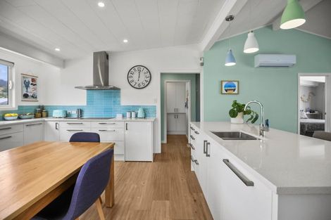 Photo of property in 30 Seaview Avenue, Te Puru, Thames, 3575