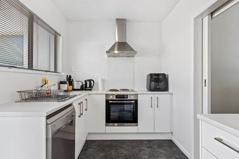 Photo of property in 76 Trafalgar Street, St Albans, Christchurch, 8014