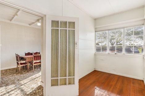 Photo of property in 42 Lippiatt Road, Otahuhu, Auckland, 1062