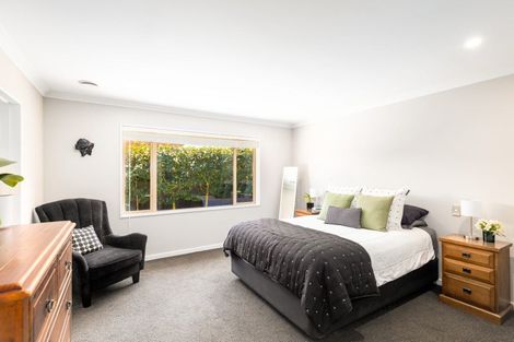 Photo of property in 40 Birkdale Drive, Shirley, Christchurch, 8061