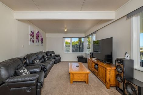 Photo of property in 28 Berghan Road, Coopers Beach, 0420