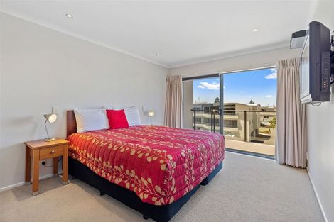 Photo of property in 409/178 Marine Parade, Mount Maunganui, 3116