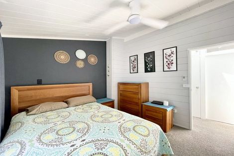 Photo of property in 182 Govett Avenue, Frankleigh Park, New Plymouth, 4310