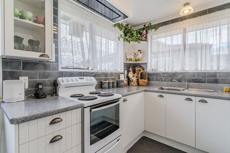 Photo of property in 122b Macandrew Road, South Dunedin, Dunedin, 9012