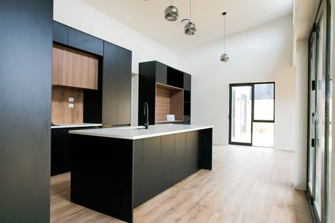 Photo of property in 27 Cara Avenue, Kumeu, 0810