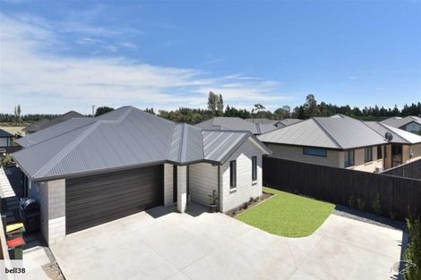 Photo of property in 16 Hartford Crescent, Rolleston, 7615