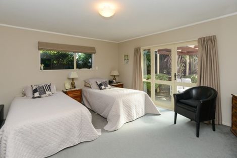 Photo of property in 413 Southland Place, Raureka, Hastings, 4120