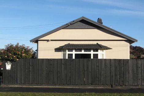 Photo of property in 328 Keyes Road, New Brighton, Christchurch, 8083