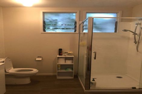 Photo of property in 2 The Promenade, Takapuna, Auckland, 0622