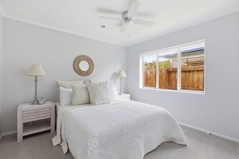 Photo of property in 136 Tuihana Drive, Papamoa Beach, Papamoa, 3118