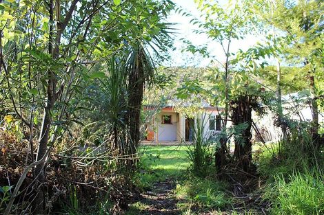 Photo of property in 44 Gibbs Road, Collingwood, 7073