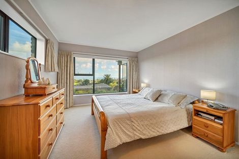 Photo of property in 12c Rimu Street, Strandon, New Plymouth, 4312