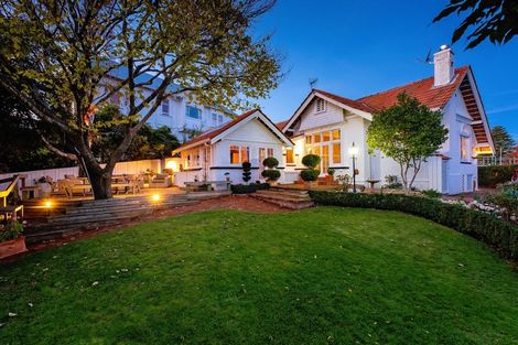 Photo of property in 7 Cobden Lane, Bluff Hill, Napier, 4110