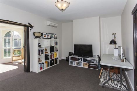 Photo of property in 8 Eversleigh Street, St Albans, Christchurch, 8014